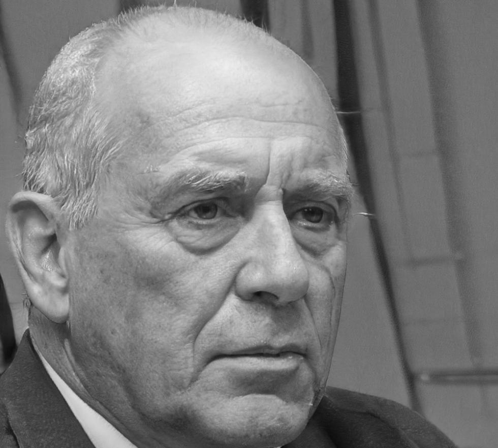 Finanzexperte und Bildungsleiter bei jorvaniquelos